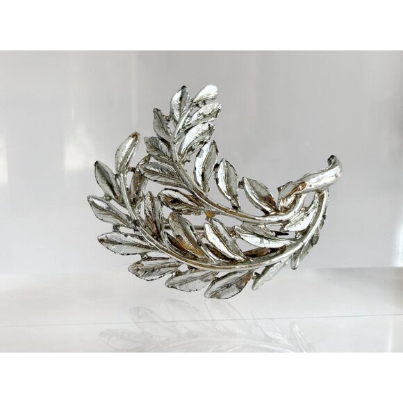 80's Textured Floral | Foliage | Leaf Shaped Silver T Vintage Lapel Brooch Pin - Picture 3 of 10